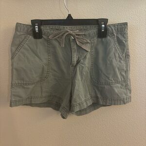 Unionbay green/khaki cargo shorts